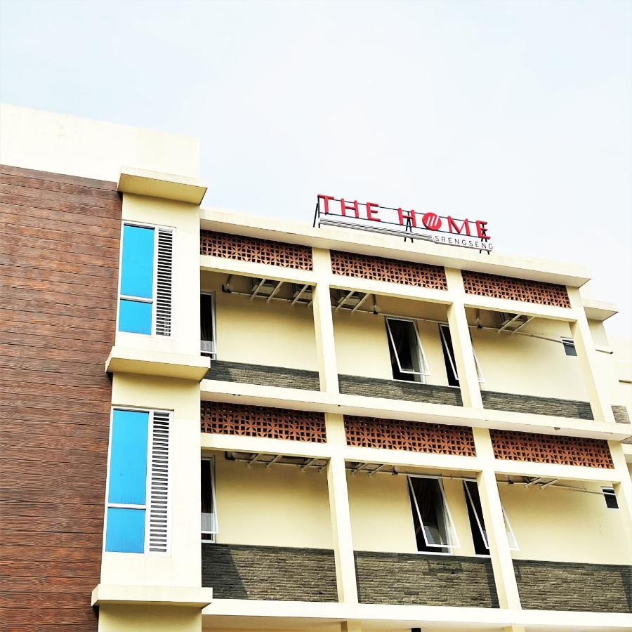 The Home Srengseng Jakarta Bagian luar foto